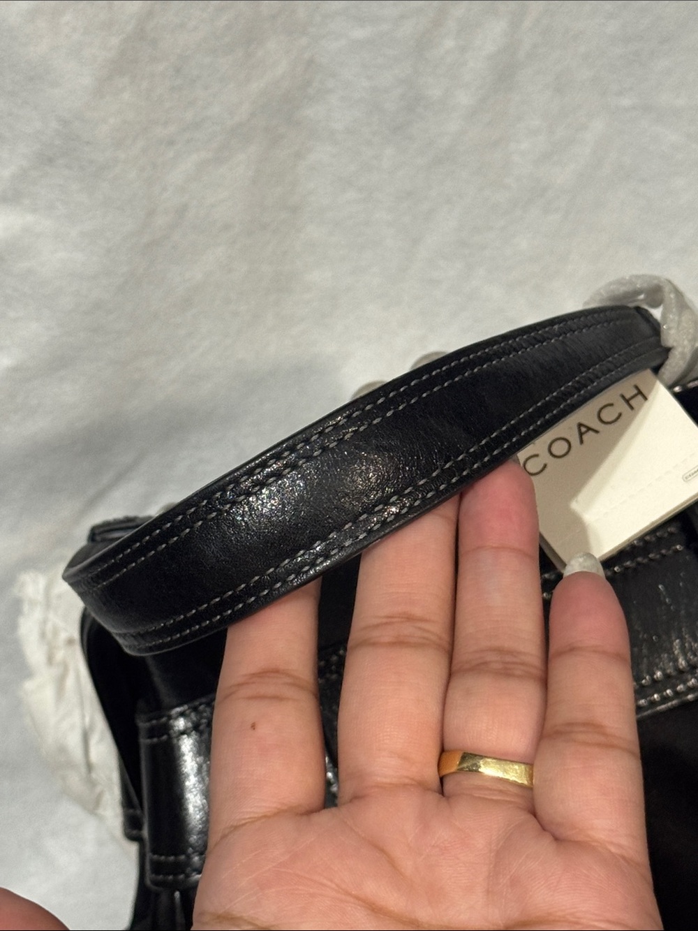 Coach Madison kiss-lock purse - Picture 3 of 16